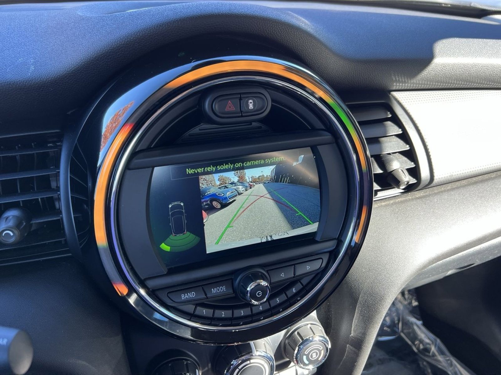 Used 2020 MINI Cooper 2-Door Hardtop image 20