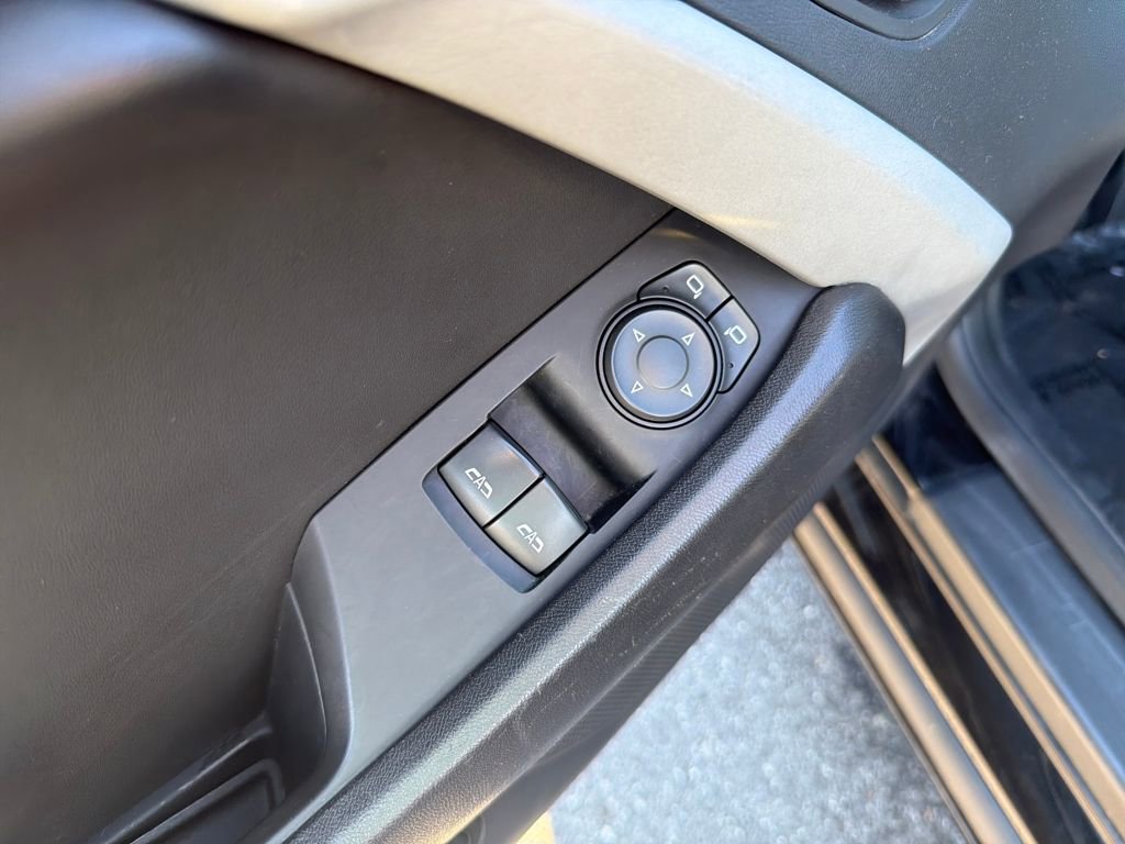 Used 2021 Chevrolet Camaro LT image 11