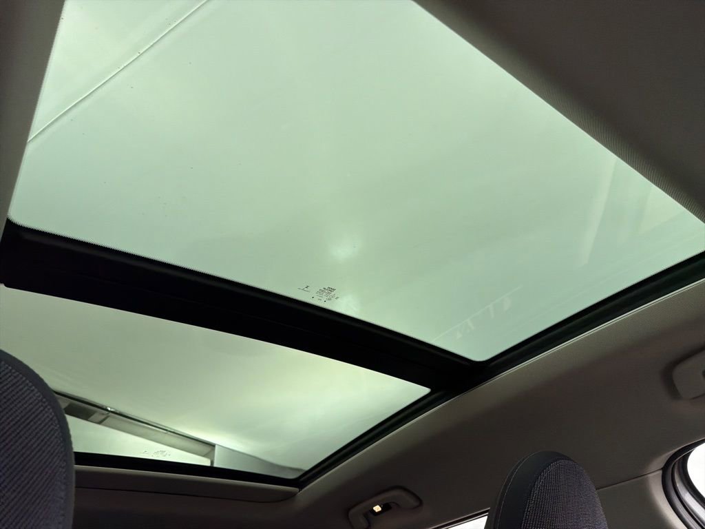 Used 2025 MINI Cooper Countryman S w/ Comfort Package Max image 24