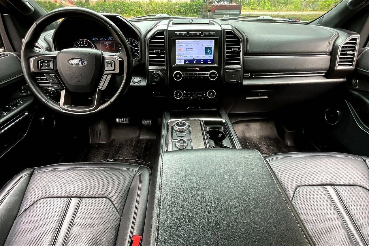 Used 2021 Ford Expedition Max Limited image 7