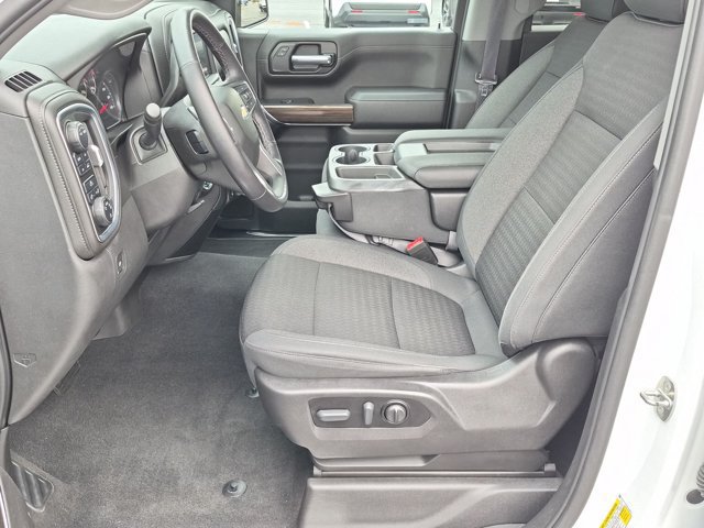 Used 2022 Chevrolet Silverado 1500 LT AWD/4WD image 9