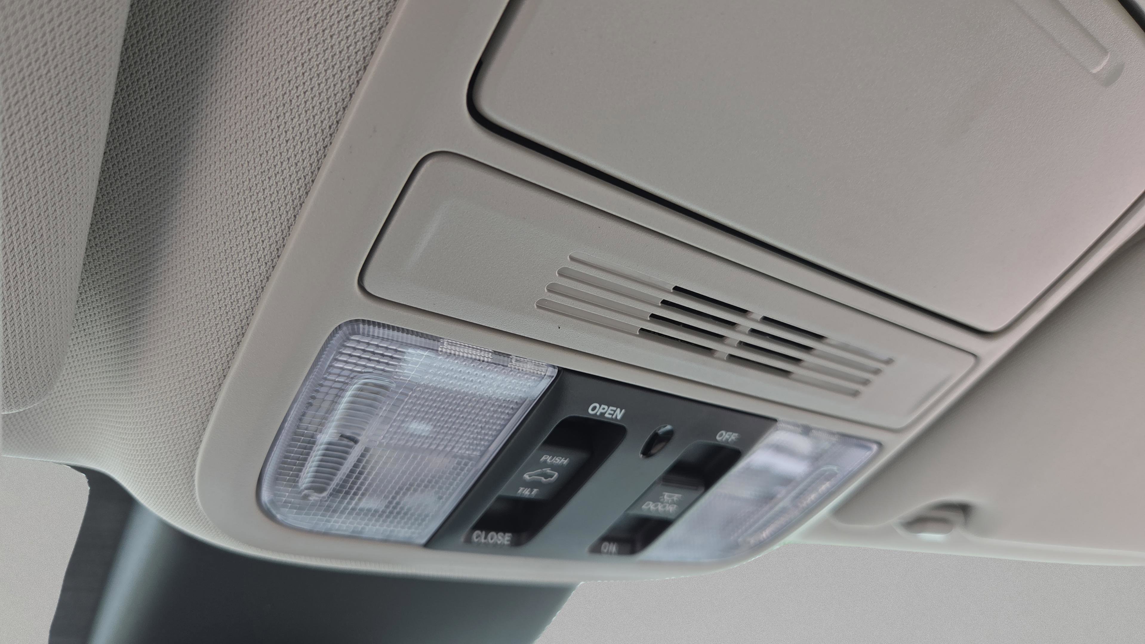 Used 2026 Honda Odyssey EX-L image 36