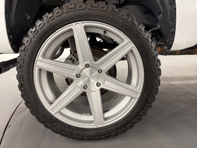 Used 2018 Toyota Tundra 1794 Edition image 12