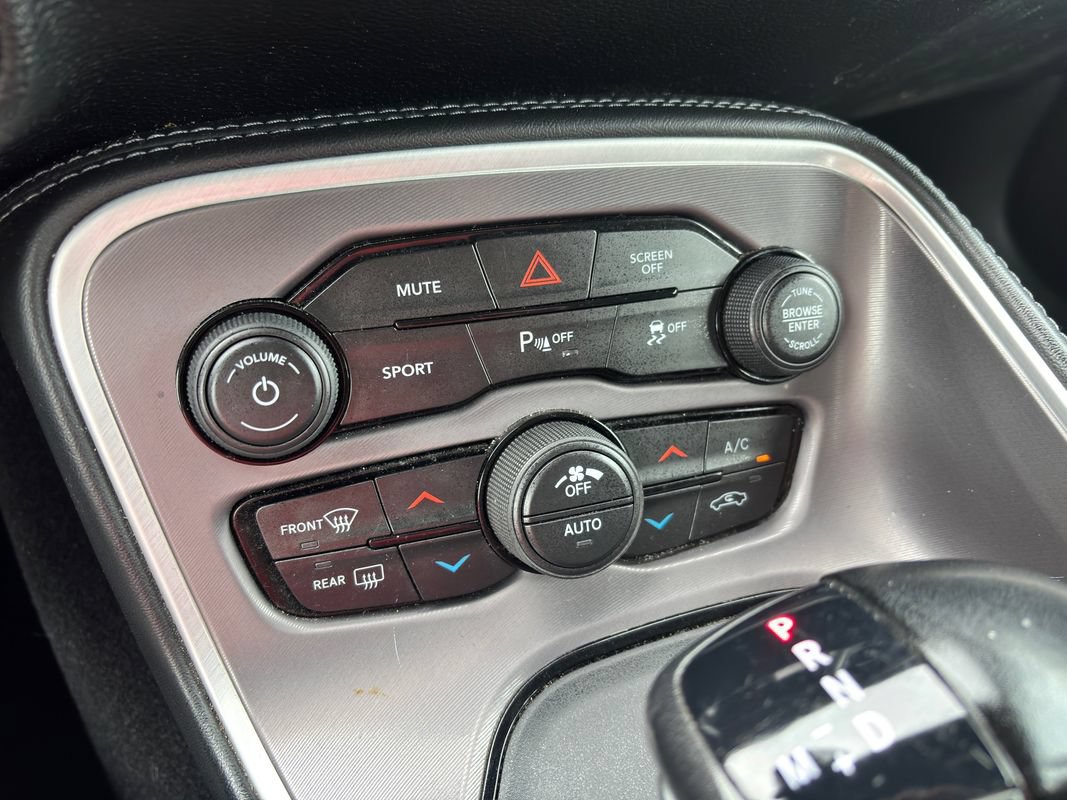 Used 2022 Dodge Challenger GT RWD image 23