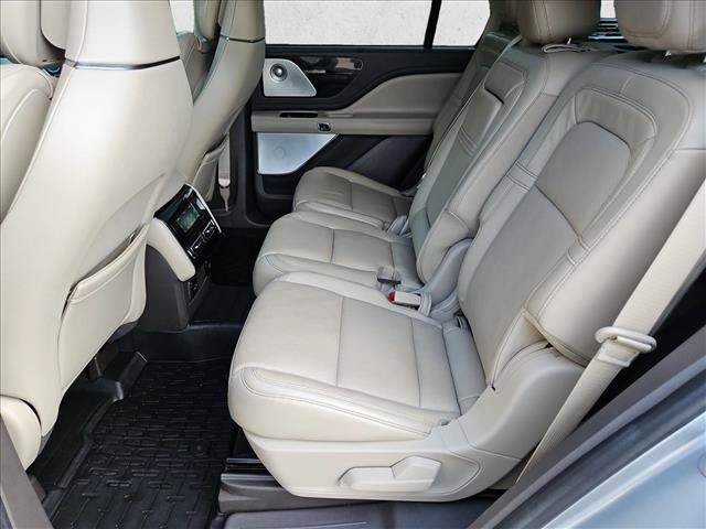 Used 2021 Lincoln Aviator Reserve w/ Equipment Group 201A AWD/4WD image 20