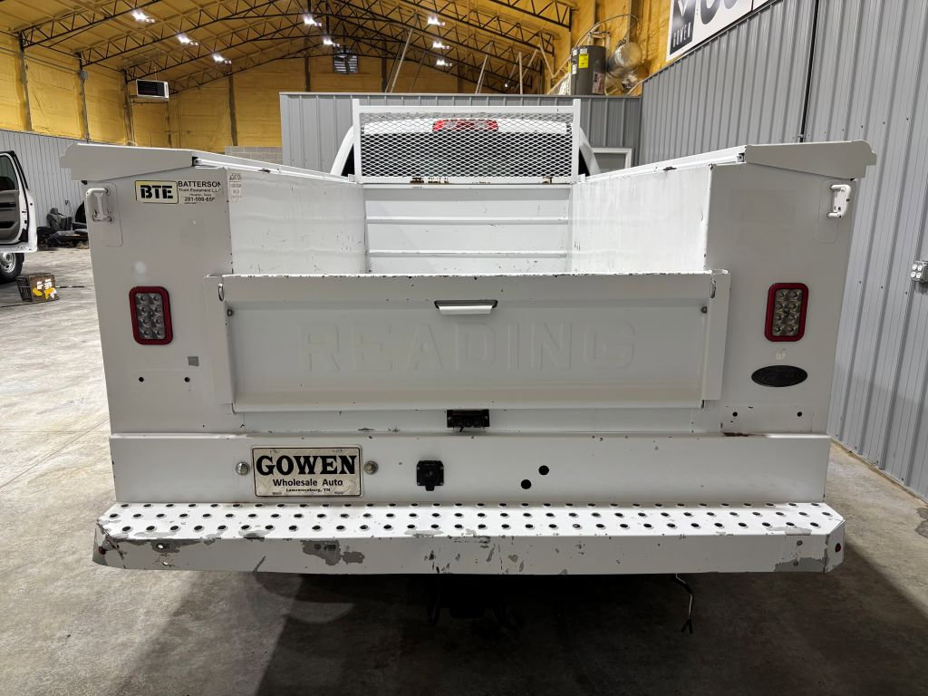 Used 2018 Chevrolet Silverado 2500 W/T w/ Snow Plow Prep Package image 8