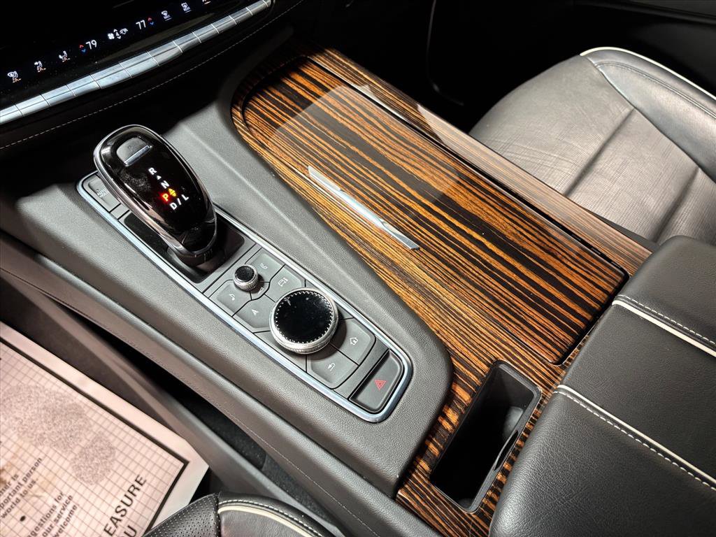 Used 2021 Cadillac Escalade Premium Luxury w/ Driver Assist Tech Package image 14