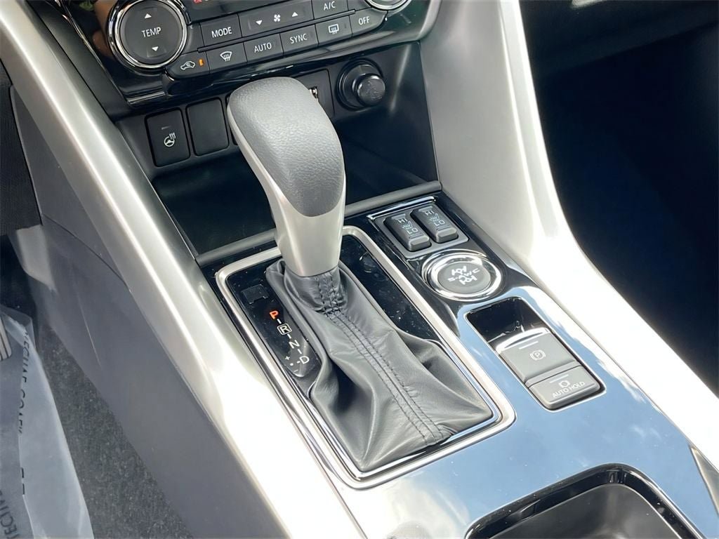 New 2026 Mitsubishi Eclipse Cross SEL image 18