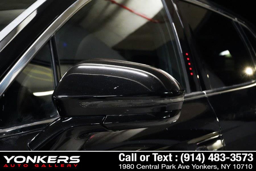 Used 2017 Lincoln MKX Reserve w/ Lincoln MKX Climate Package image 28