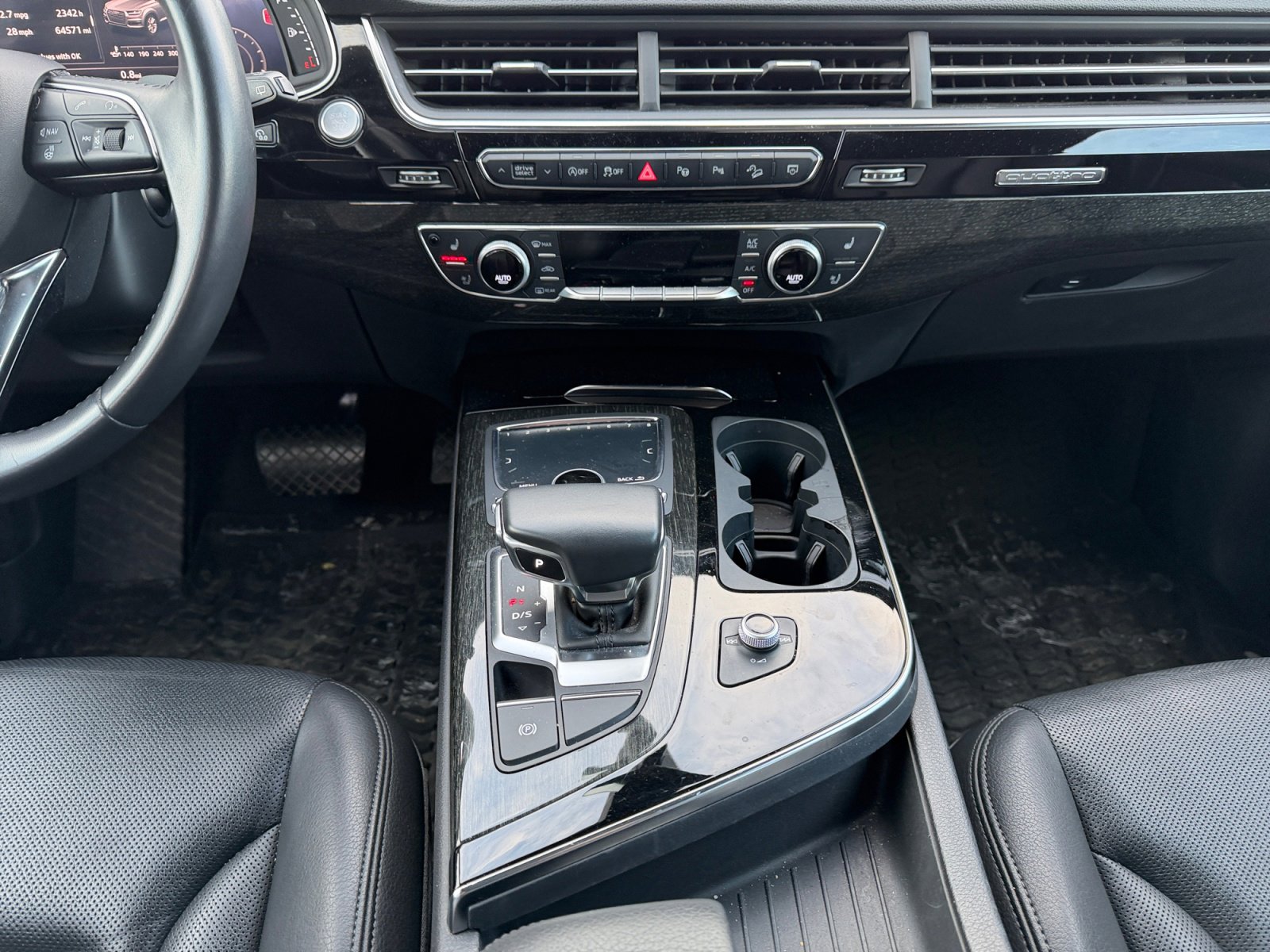 Used 2019 Audi Q7 3.0T Prestige image 12