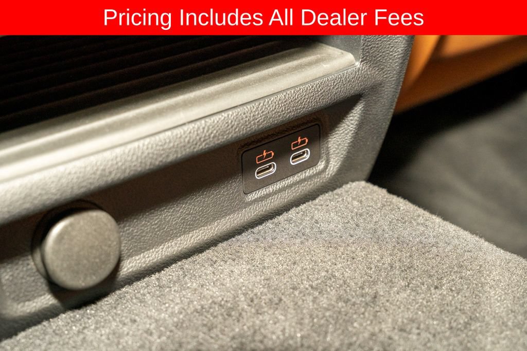 Used 2021 BMW 530e xDrive w/ Premium Package AWD/4WD image 8
