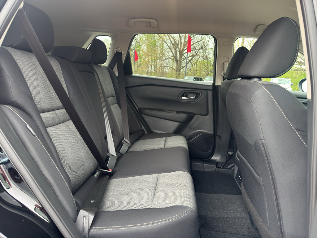 New 2026 Nissan Rogue SV image 12
