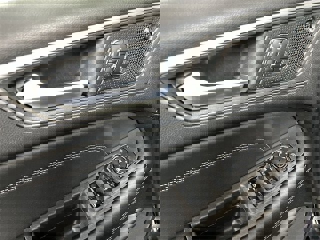 Used 2024 Ford Edge Titanium image 22