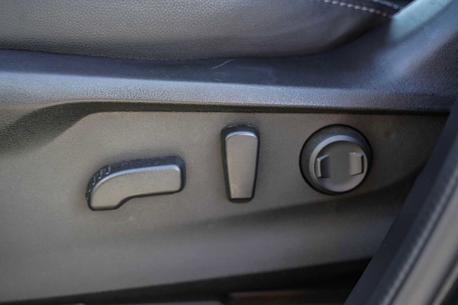 Used 2020 Subaru Forester Premium image 18