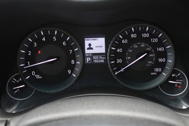 Used 2015 INFINITI Q70 3.7 image 11