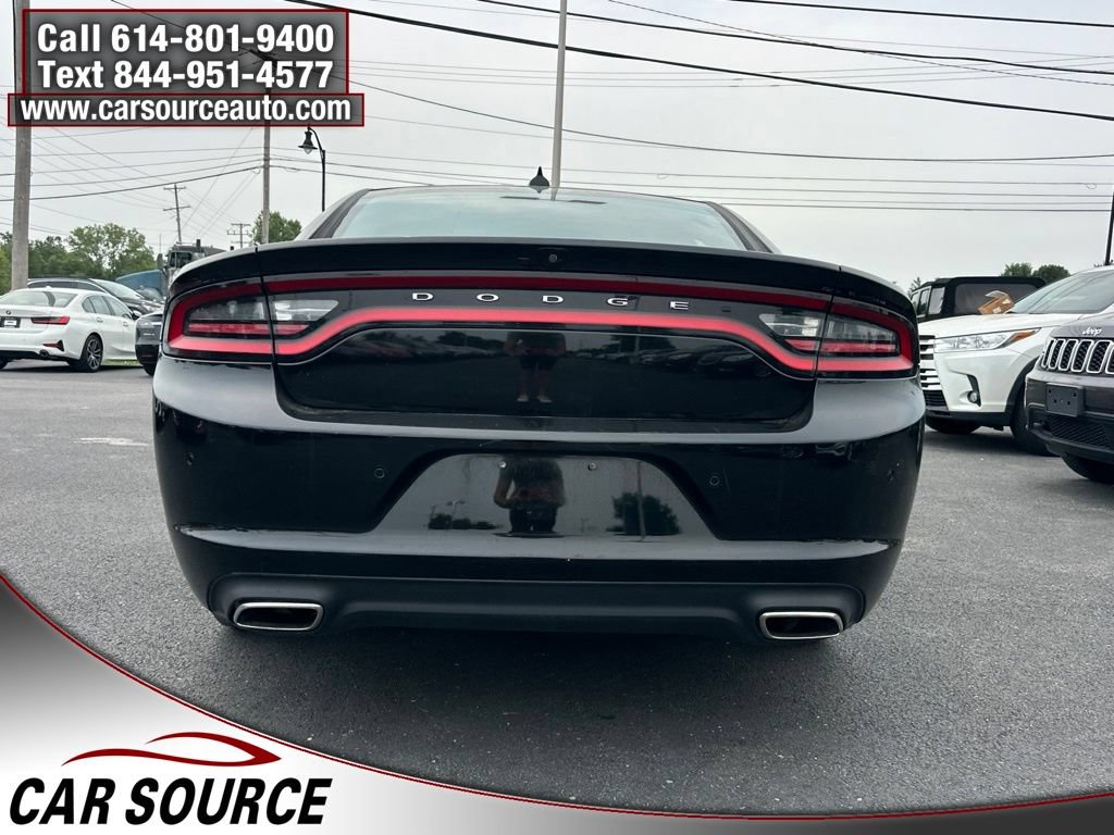 Used 2023 Dodge Charger SXT RWD image 4