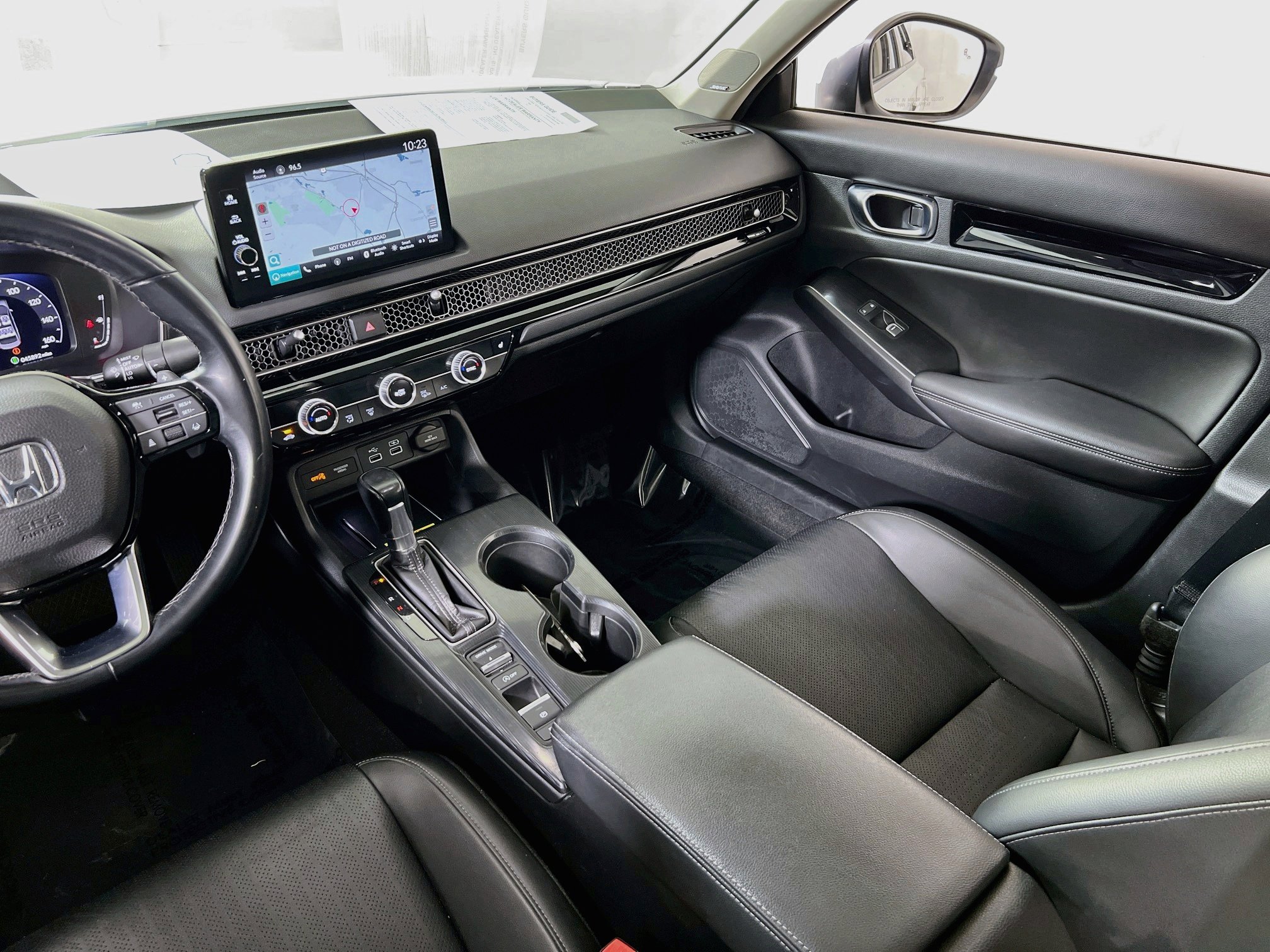 Used 2022 Honda Civic Touring image 24