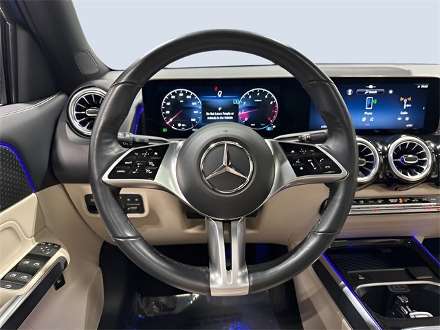 Used 2025 Mercedes-Benz GLB 250 GLB 250 image 17