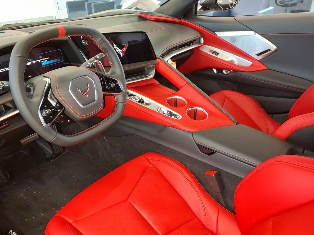New 2027 Chevrolet Corvette Stingray Coupe w/ Z51 Performance Package RWD image 9