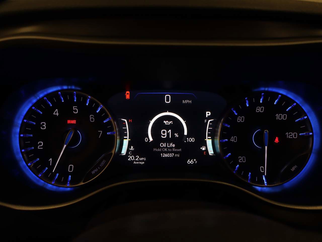 Used 2021 Chrysler Pacifica Touring-L FWD image 5