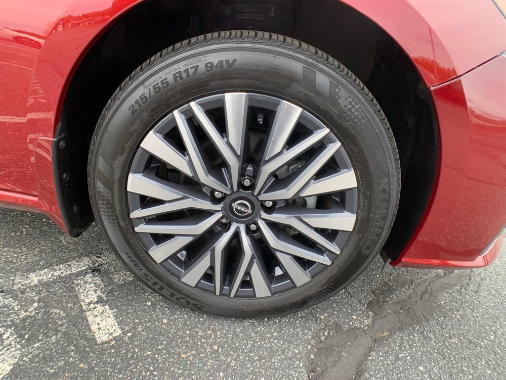 Certified 2025 Nissan Altima 2.5 SV AWD/4WD image 31