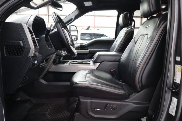 Used 2022 Ford F250 Platinum w/ FX4 Off-Road Package AWD/4WD image 6