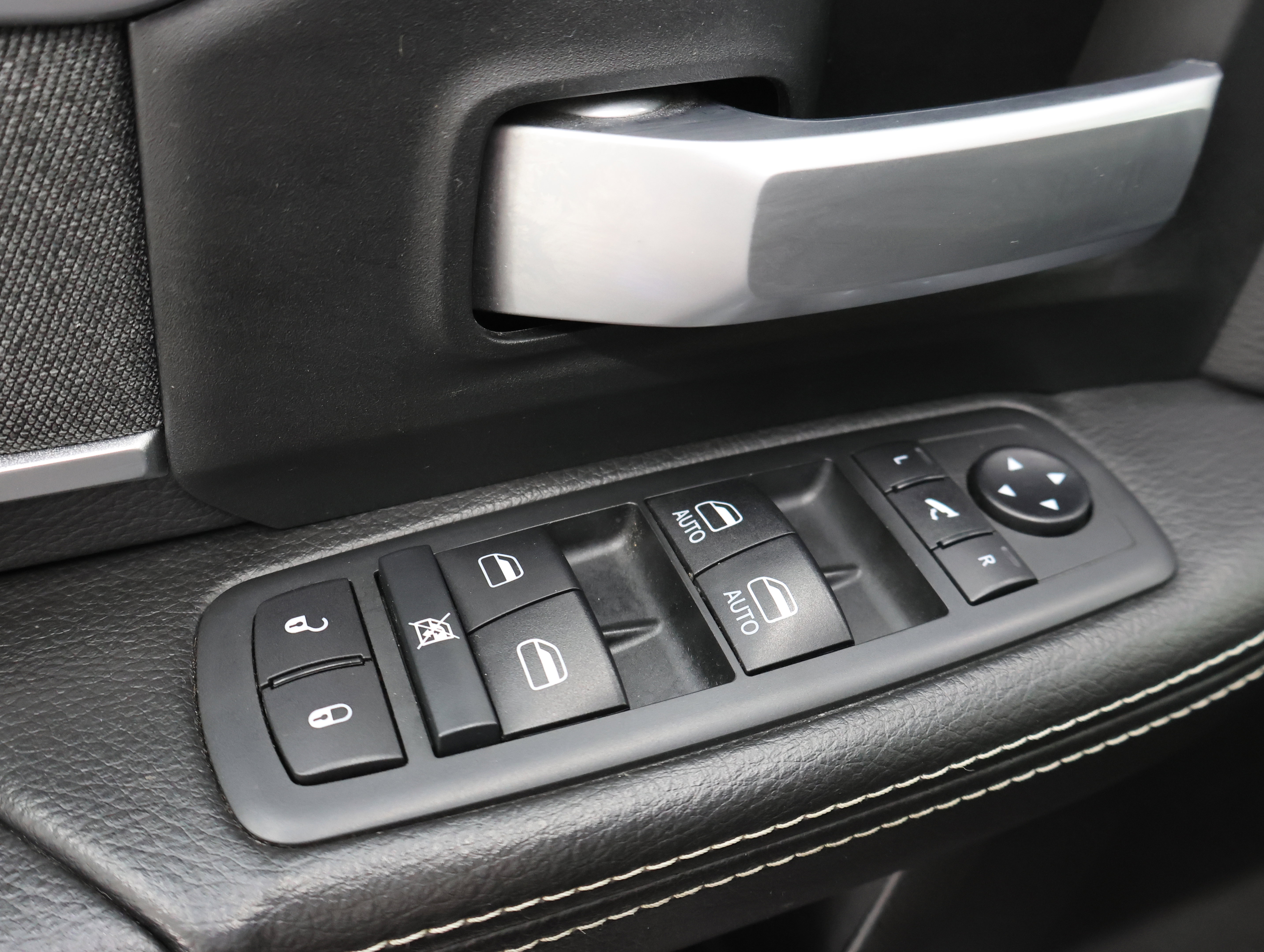 Used 2020 RAM 2500 Big Horn w/ Night Edition AWD/4WD image 41