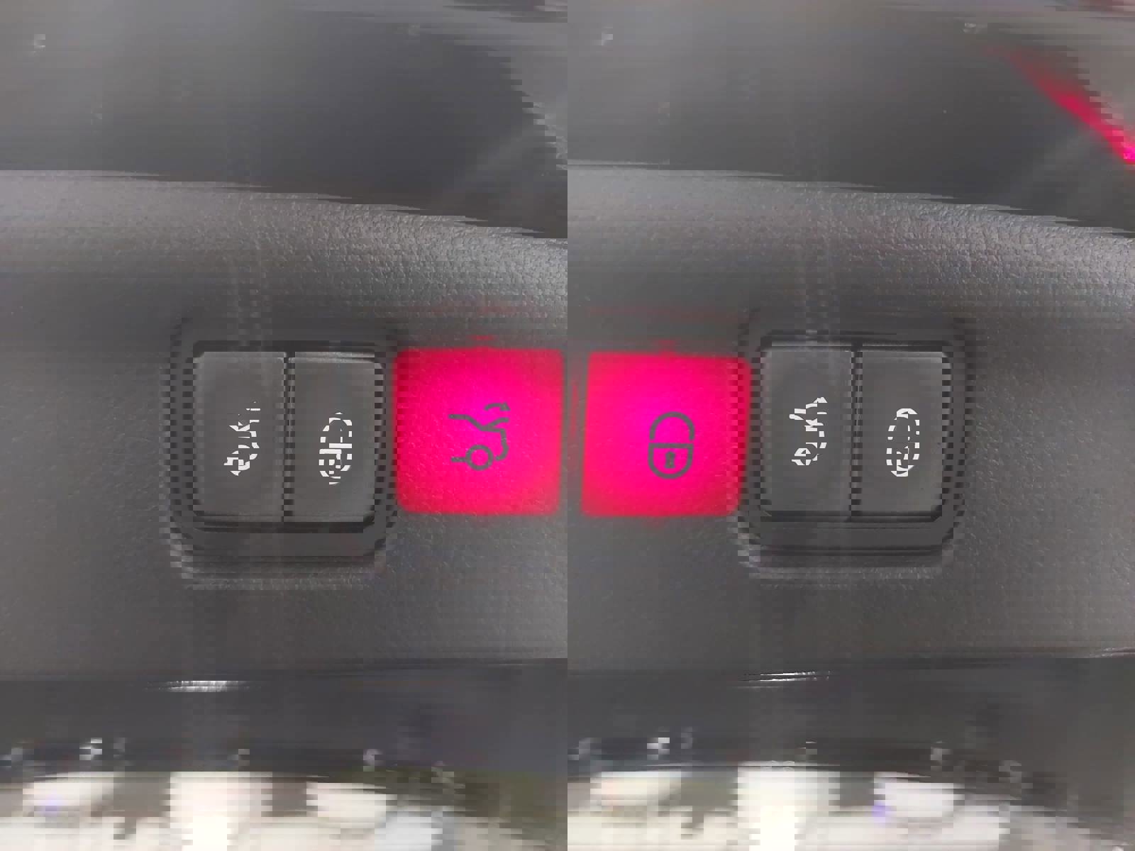 Used 2023 Mercedes-Benz C 300 C 300 image 15