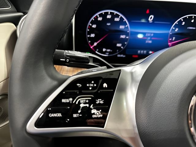 Used 2025 Mercedes-Benz C 300 4MATIC Sedan image 29