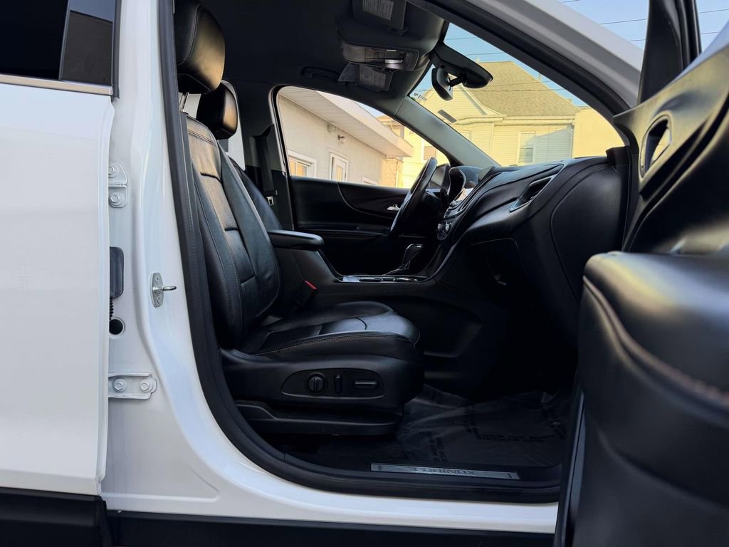 Used 2020 Chevrolet Equinox Premier image 12