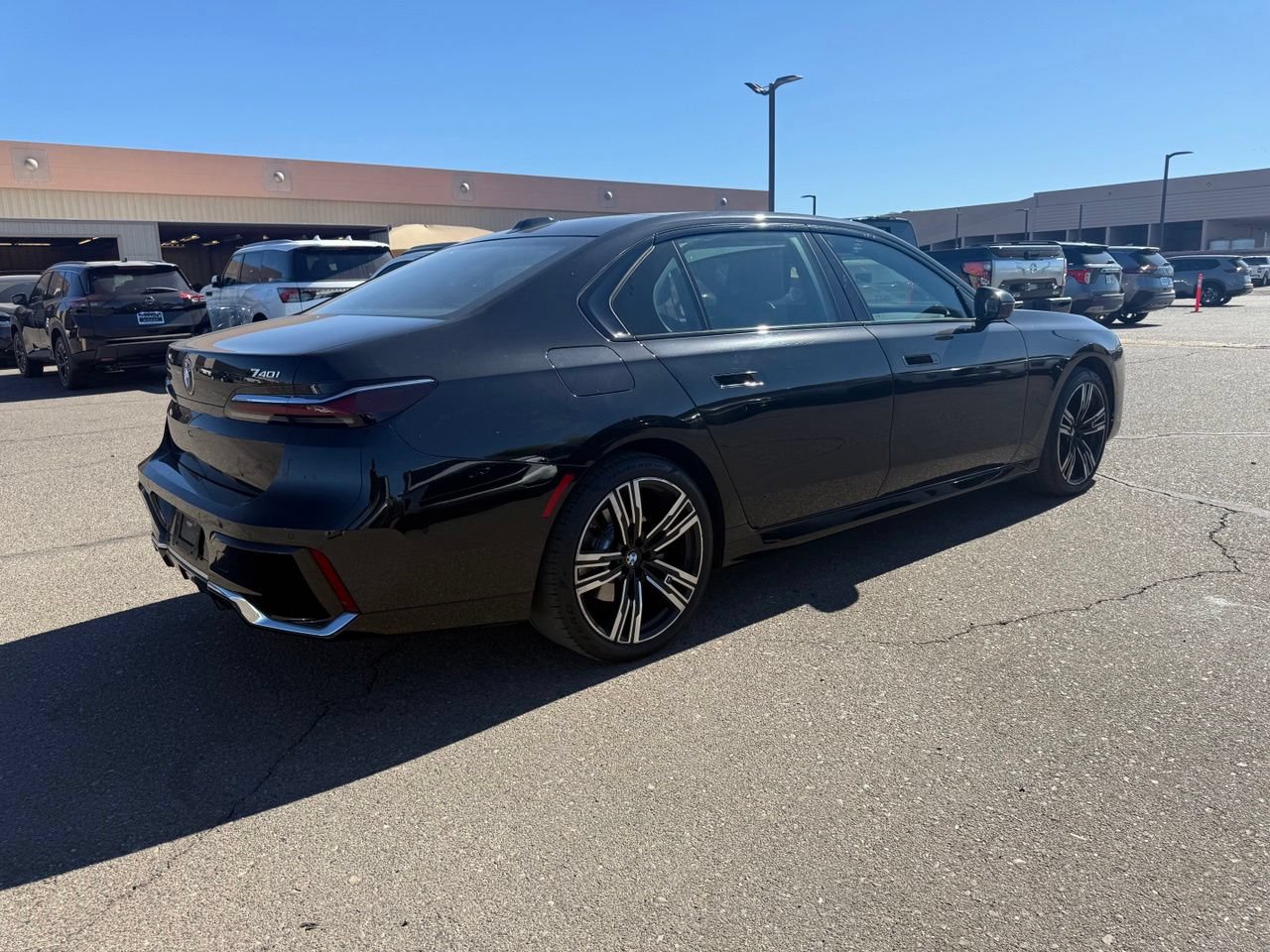 Used 2023 BMW 740i RWD image 5