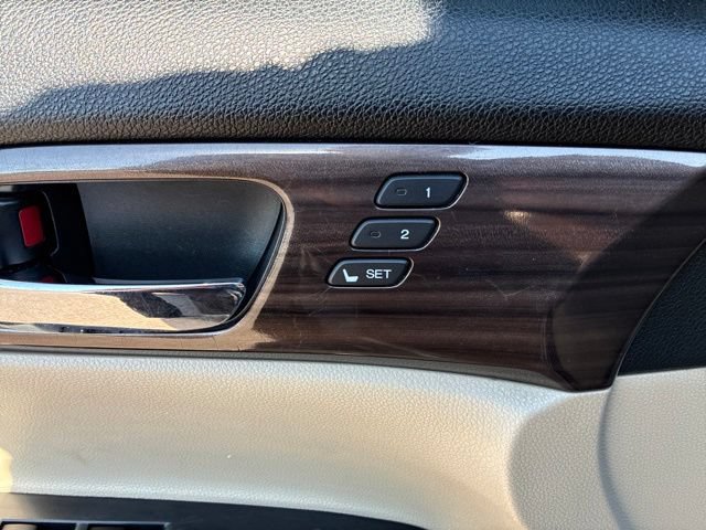 Used 2017 Honda Accord EX-L image 9