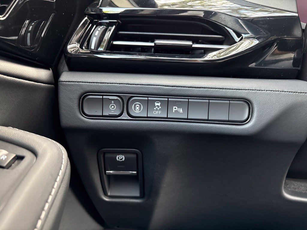 New 2026 Acura MDX w/ Technology Package FWD image 39