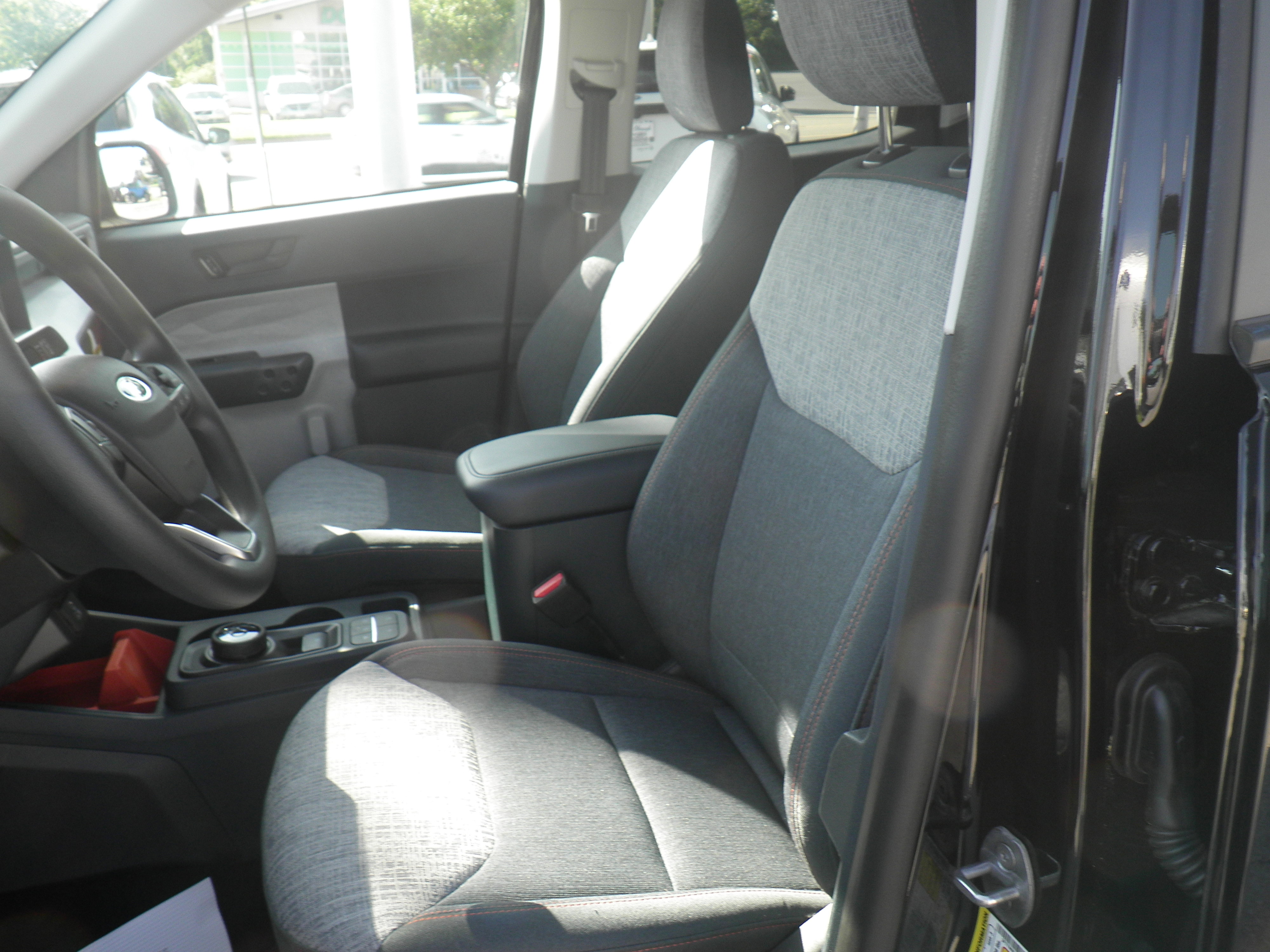 Used 2023 Ford Maverick XLT w/ Equipment Group 300A Standard image 16