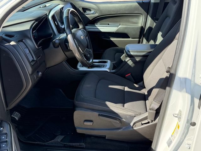 Used 2017 Chevrolet Colorado LT w/ LT Convenience Package RWD image 21