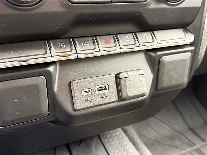 Used 2019 Chevrolet Silverado 1500 LT Trail Boss image 37