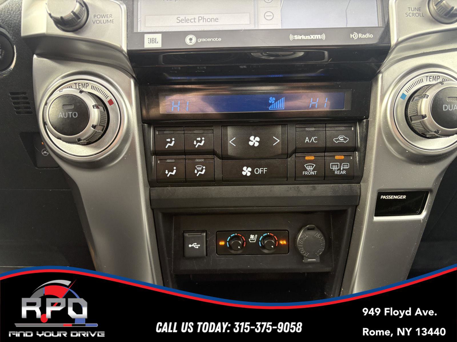 Used 2023 Toyota 4Runner Limited image 18