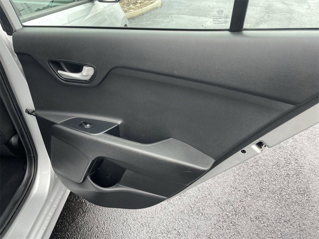 Used 2020 Kia Rio S image 22