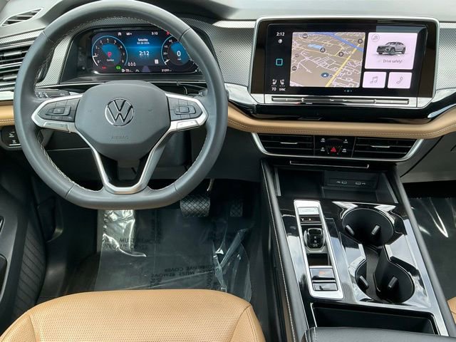 Used 2024 Volkswagen Atlas Cross Sport SEL AWD/4WD image 12