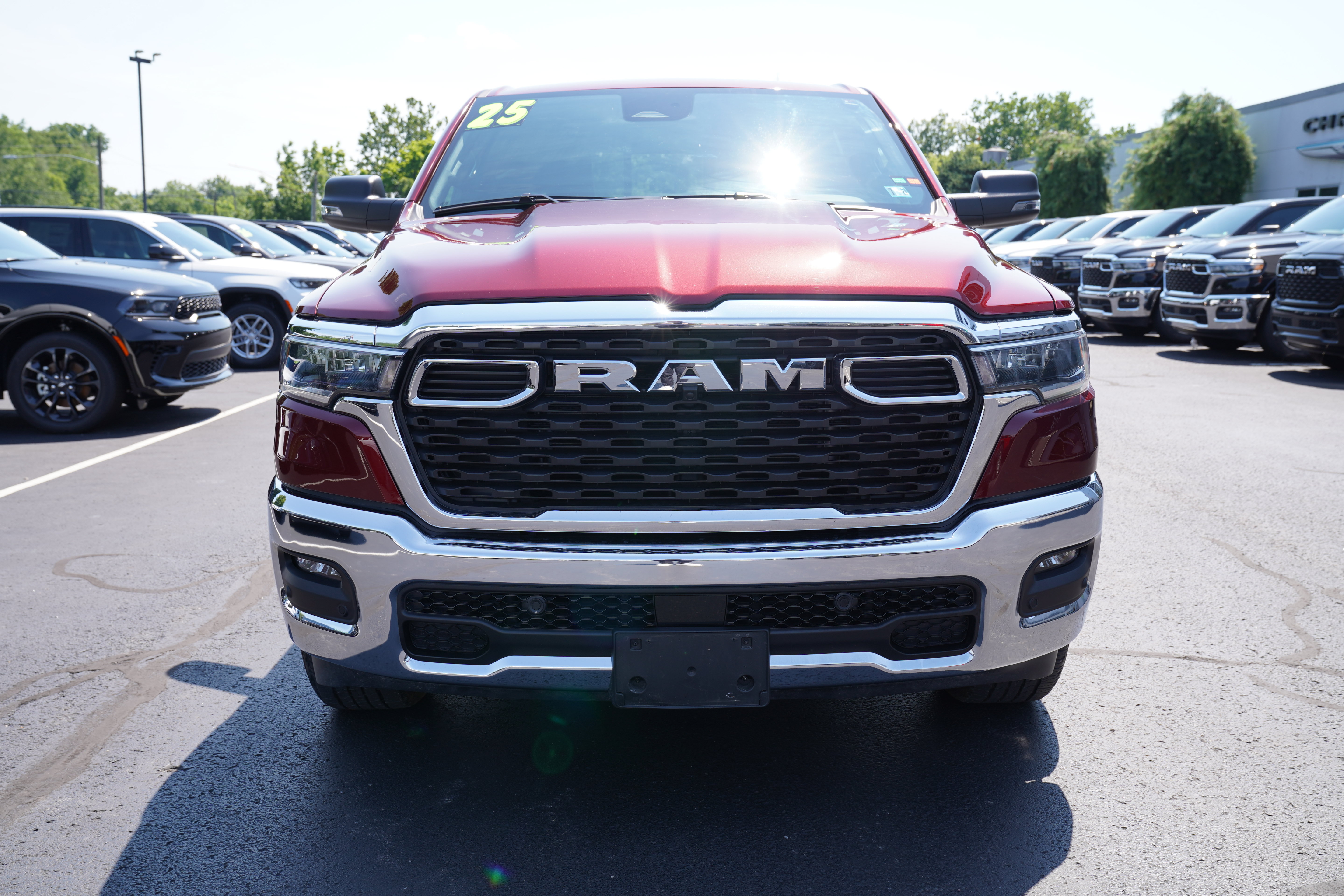Used 2025 RAM 1500 Big Horn AWD/4WD image 10