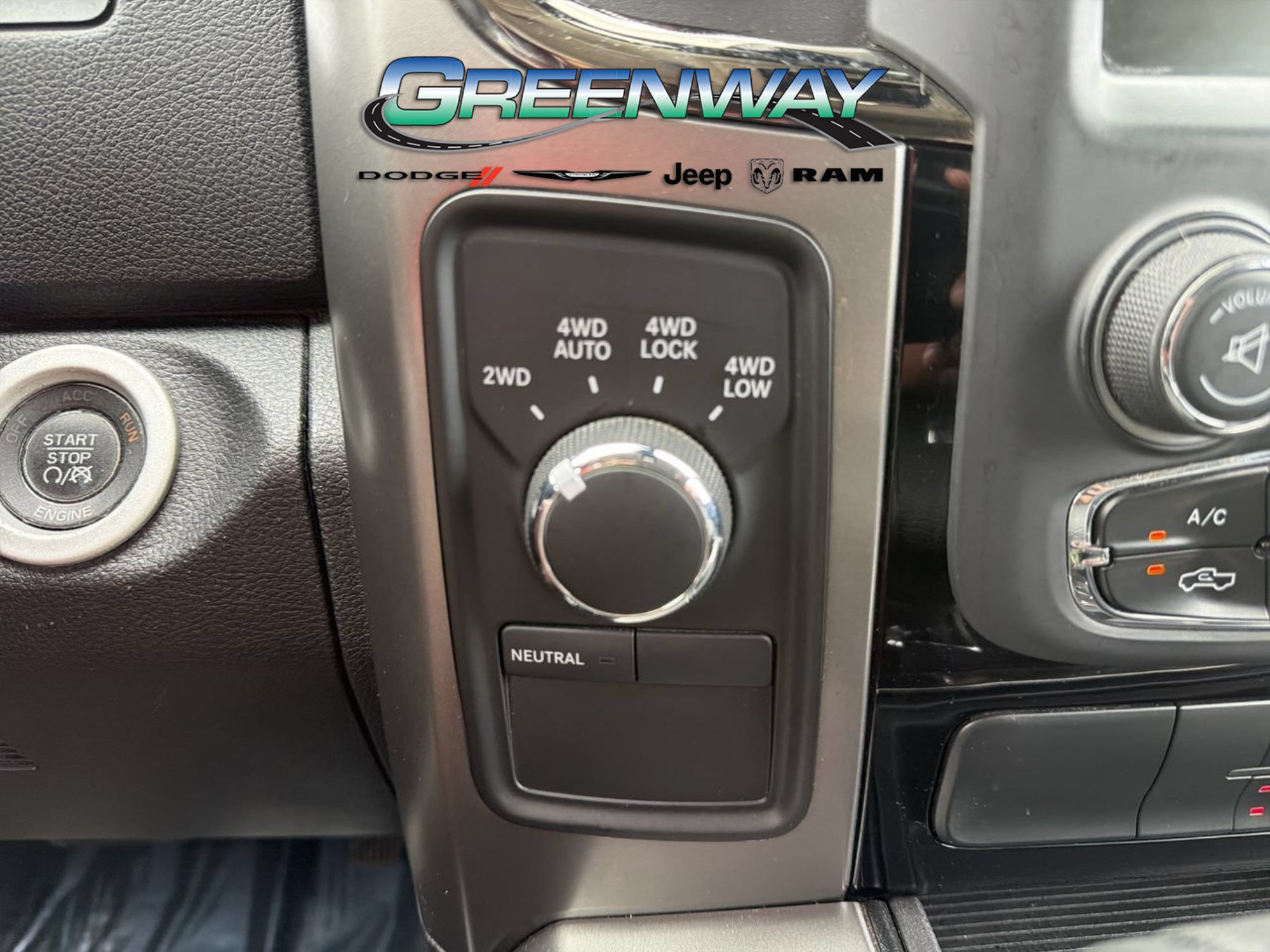 Used 2013 RAM 1500 Sport w/ Sport Premium Group AWD/4WD image 23