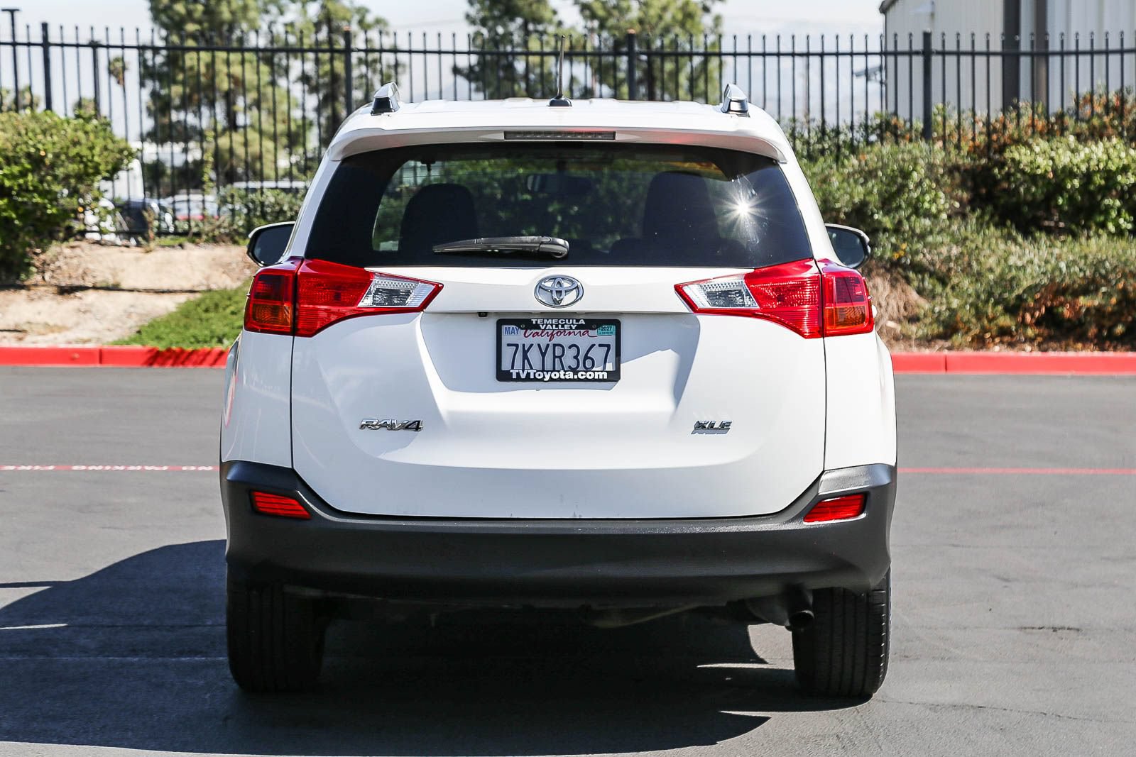 Used 2015 Toyota RAV4 XLE FWD image 6