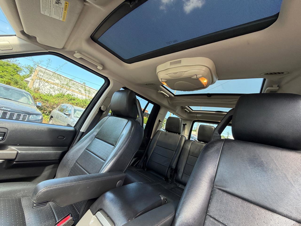 Used 2005 Land Rover LR3 SE AWD/4WD image 26