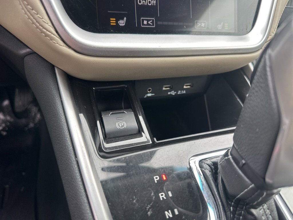 Certified 2022 Subaru Outback Premium image 17