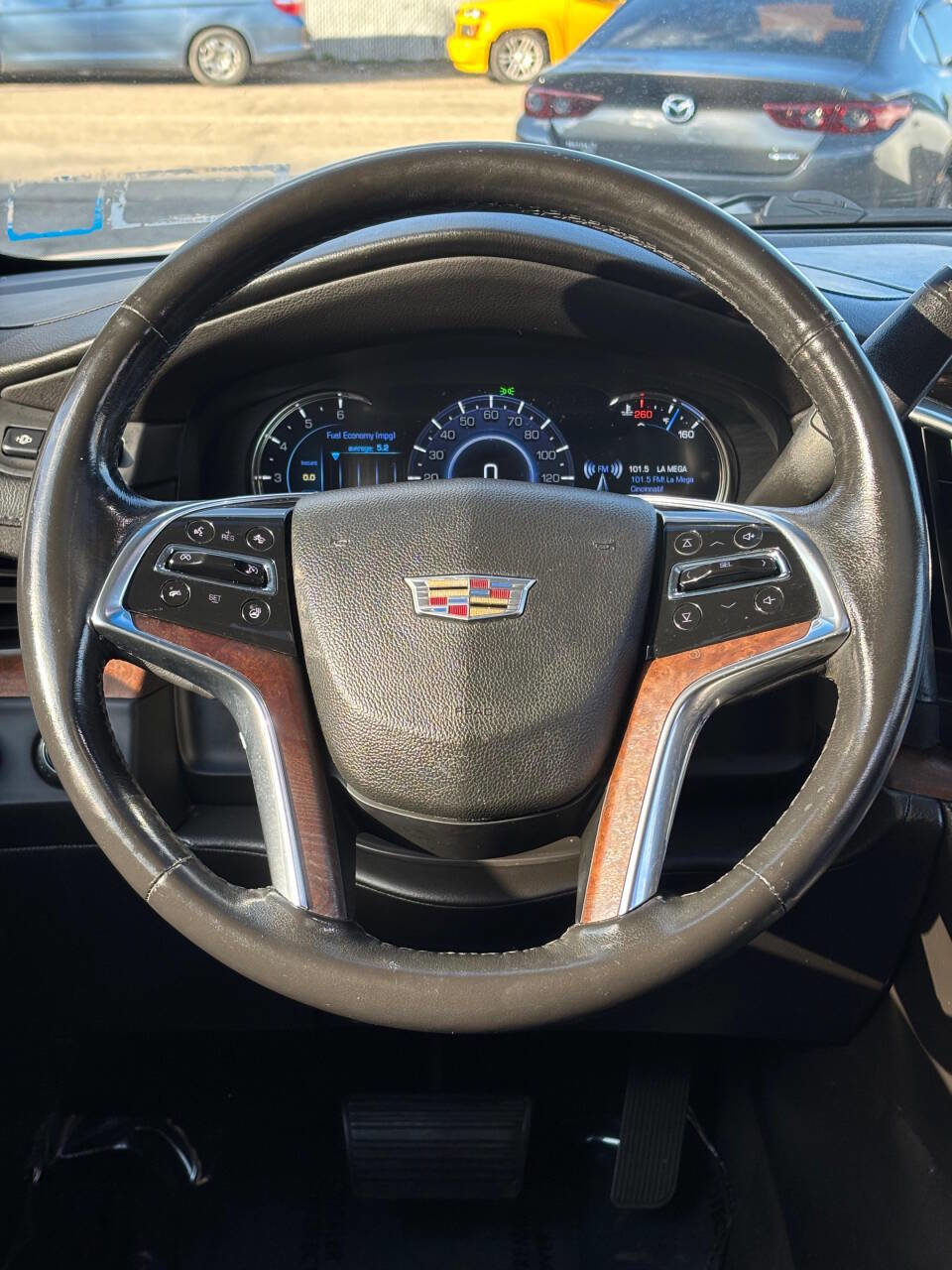 Used 2016 Cadillac Escalade ESV Premium image 22