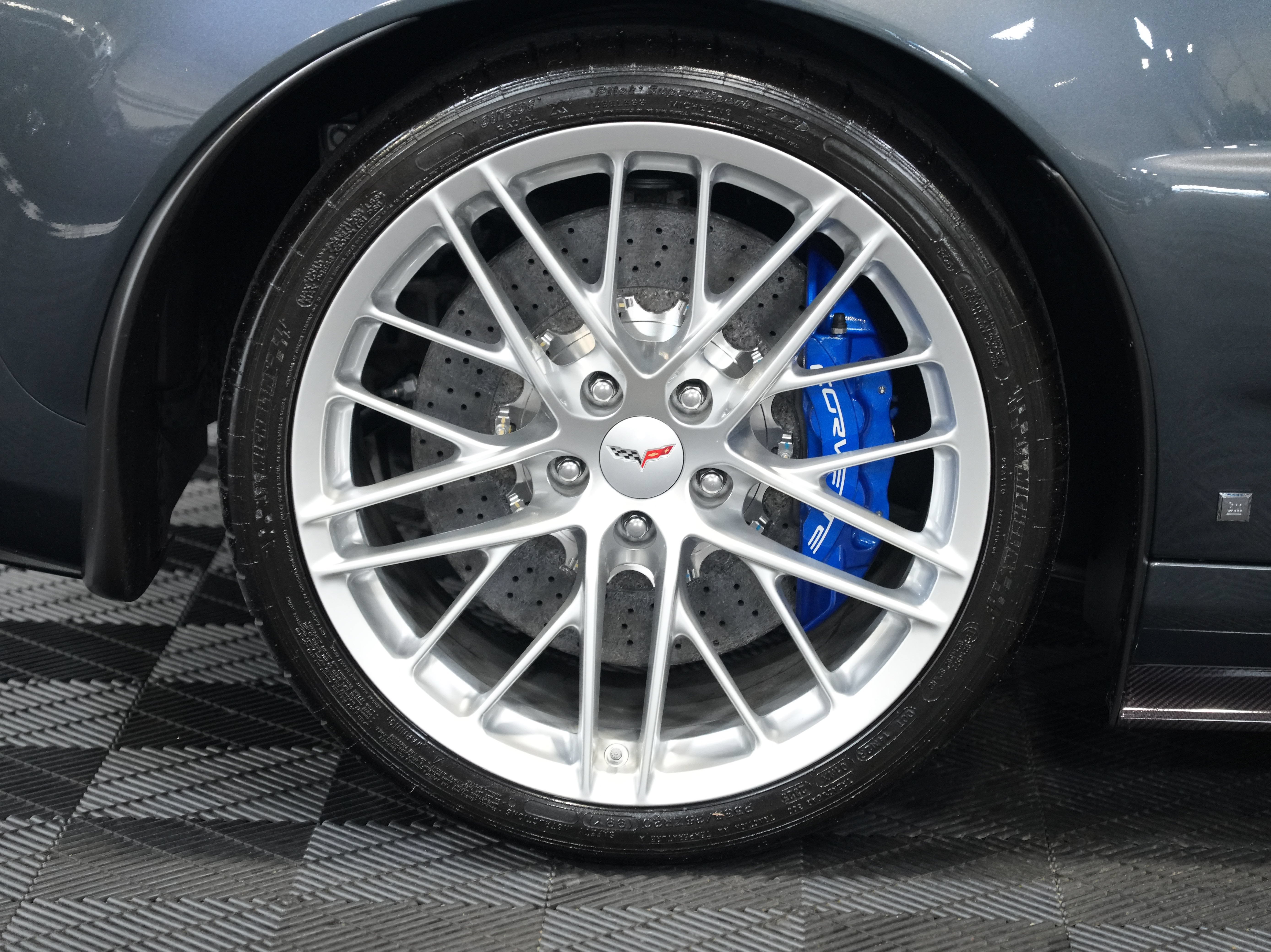 Used 2009 Chevrolet Corvette ZR1 w/ Preferred Equipment Group RWD image 50