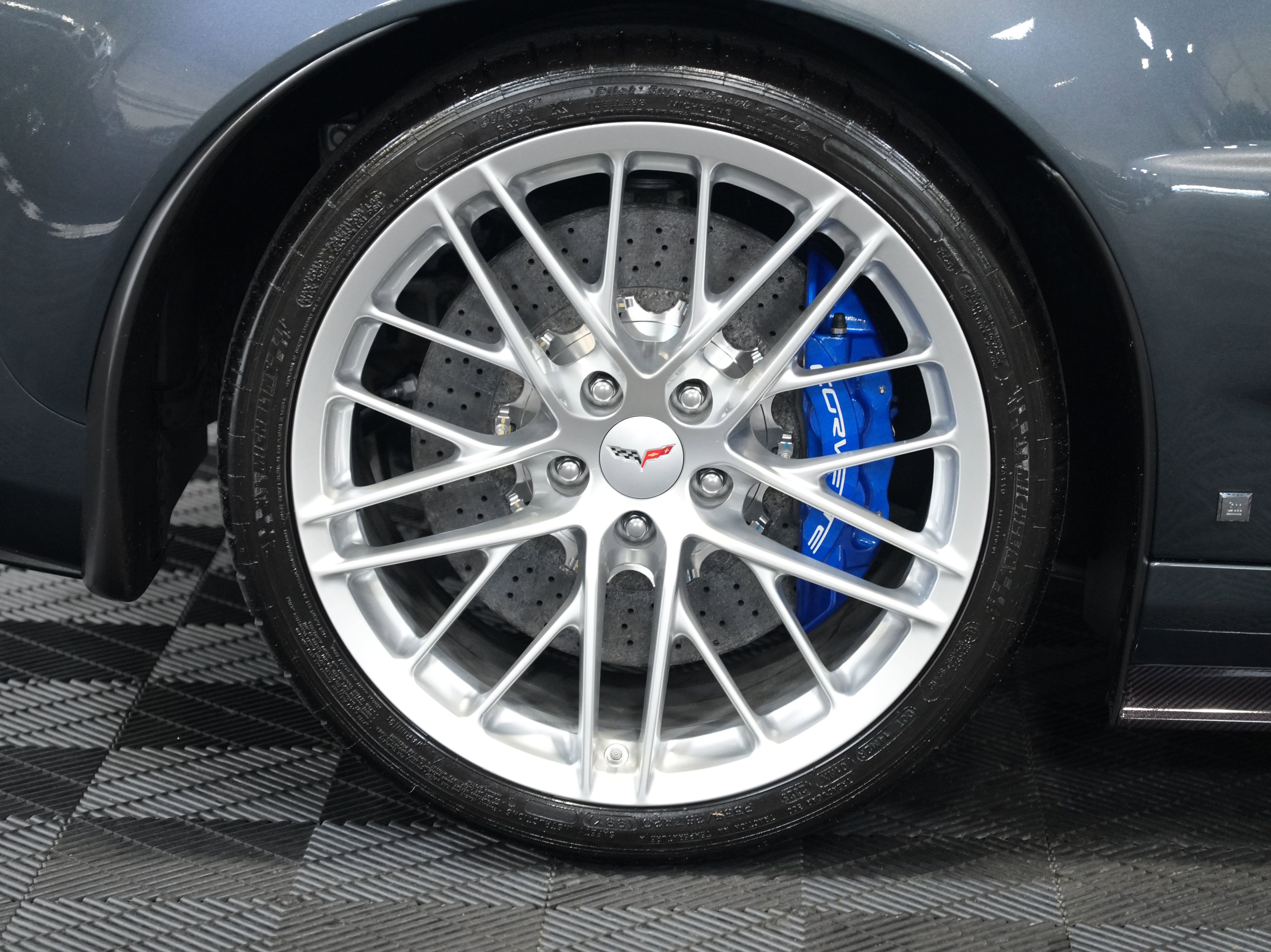 Used 2009 Chevrolet Corvette ZR1 w/ Preferred Equipment Group RWD image 50