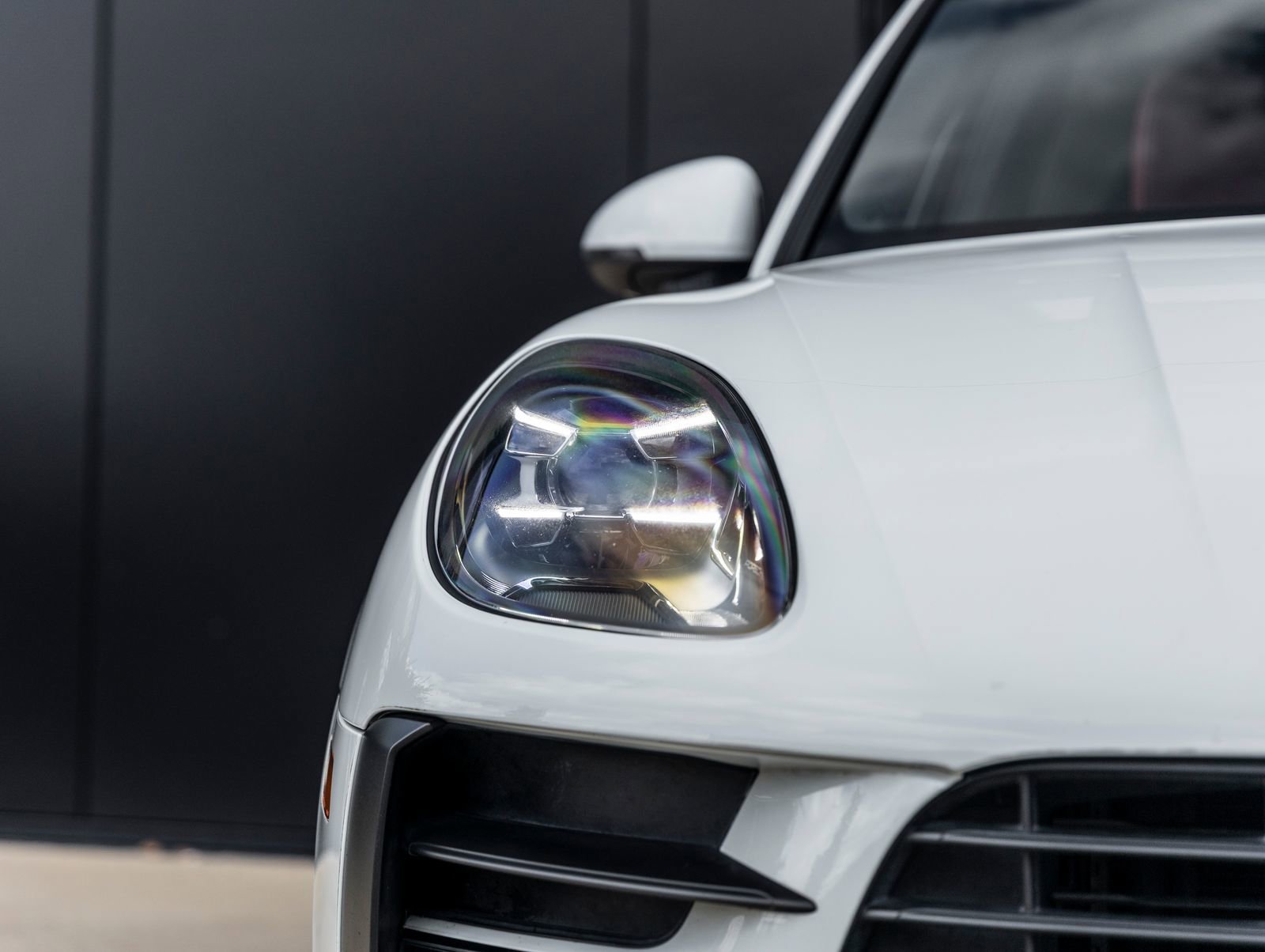 Used 2020 Porsche Macan image 18