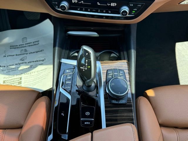 Used 2022 BMW 530i xDrive w/ Convenience Package image 40