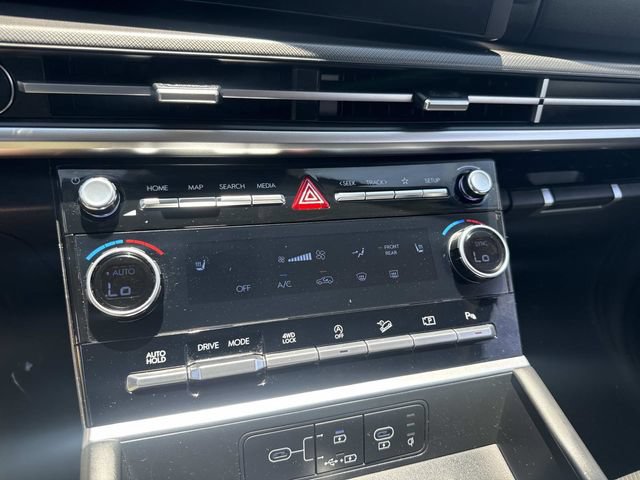 Certified 2026 Hyundai Santa Fe SEL AWD/4WD image 24